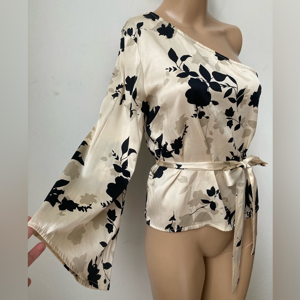 Dekker Cream and Black Floral One-Shoulder Blouse